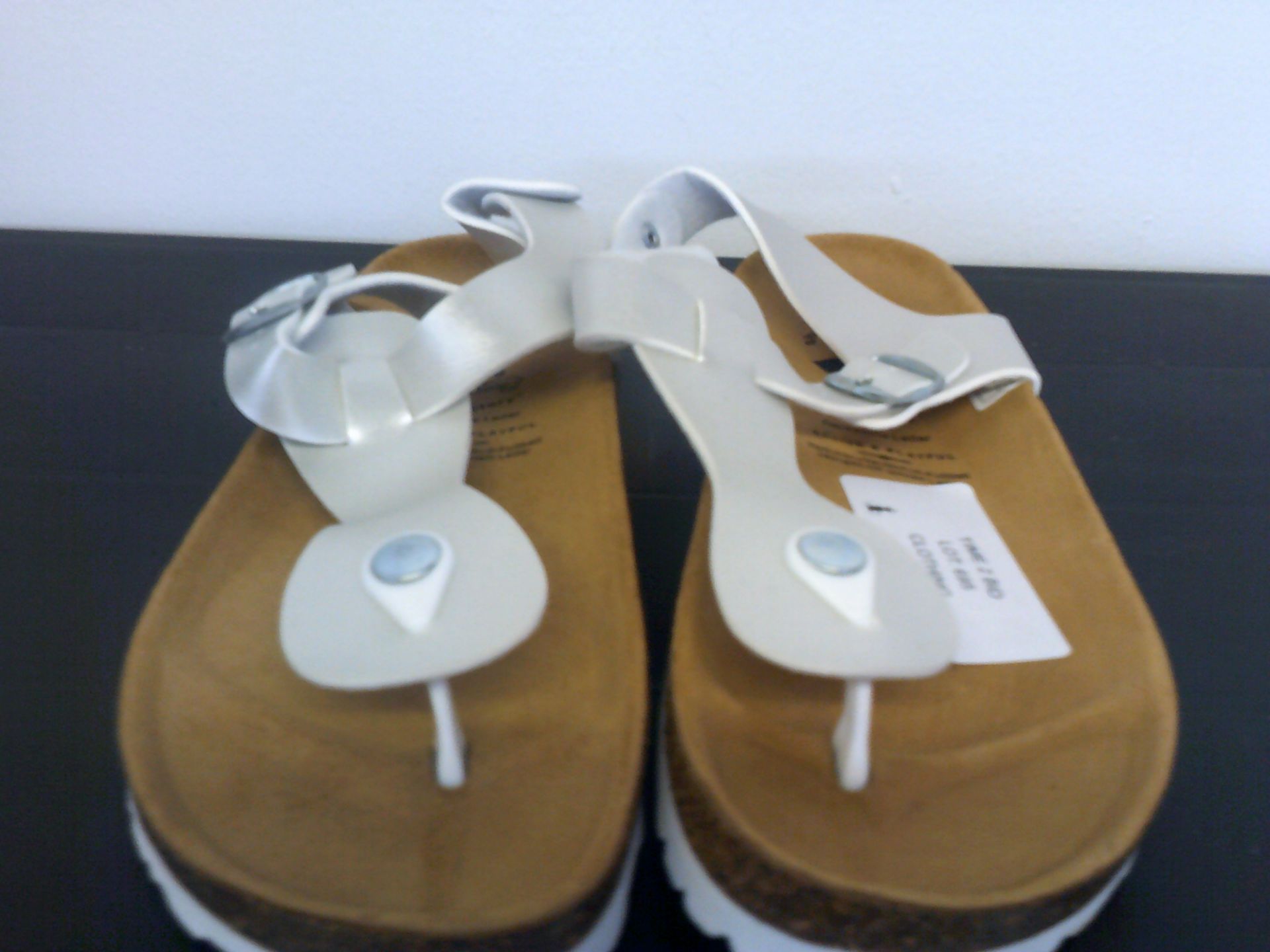 Lico Shock Absober Sandals Size 6