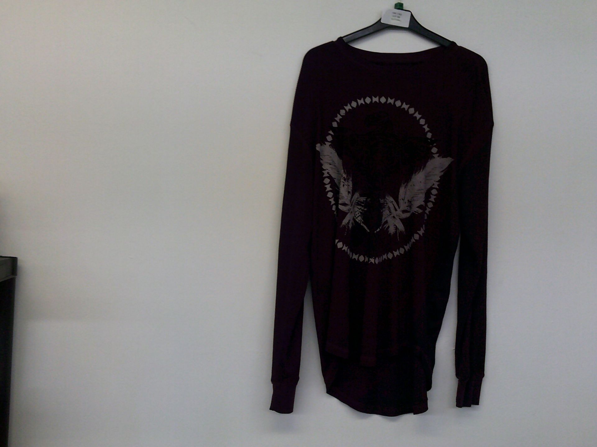 Mens Retrofit Jumper Size Medium