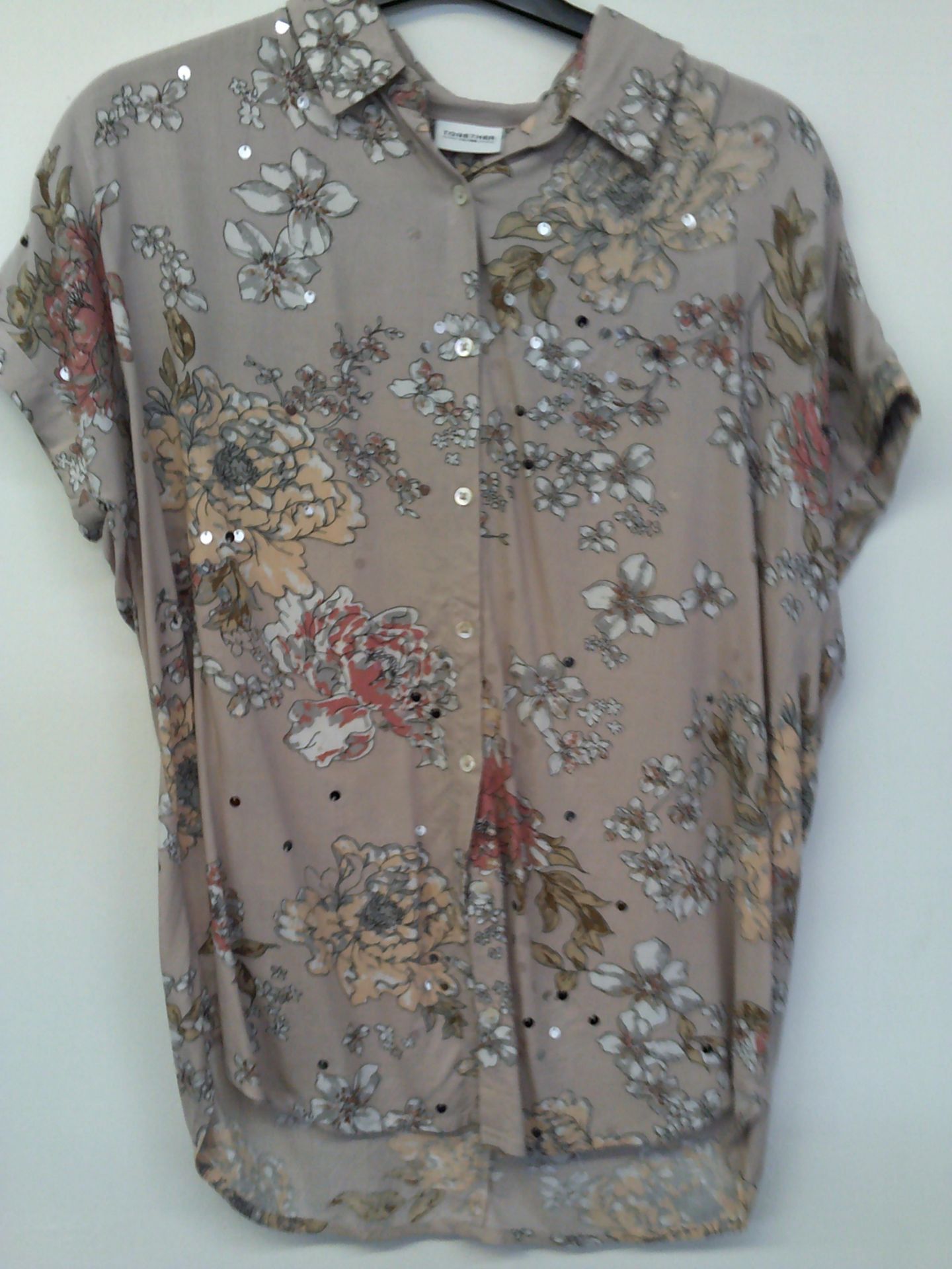 TOGETHER SEQUIN FLOWER BLOUSE SIZE 12