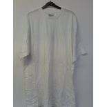 MENS NIKE WHITE T SHIRT SIZE XXL