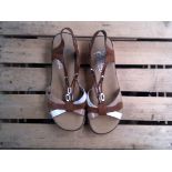 REIKER SANDALS LEATHER SIZE 6