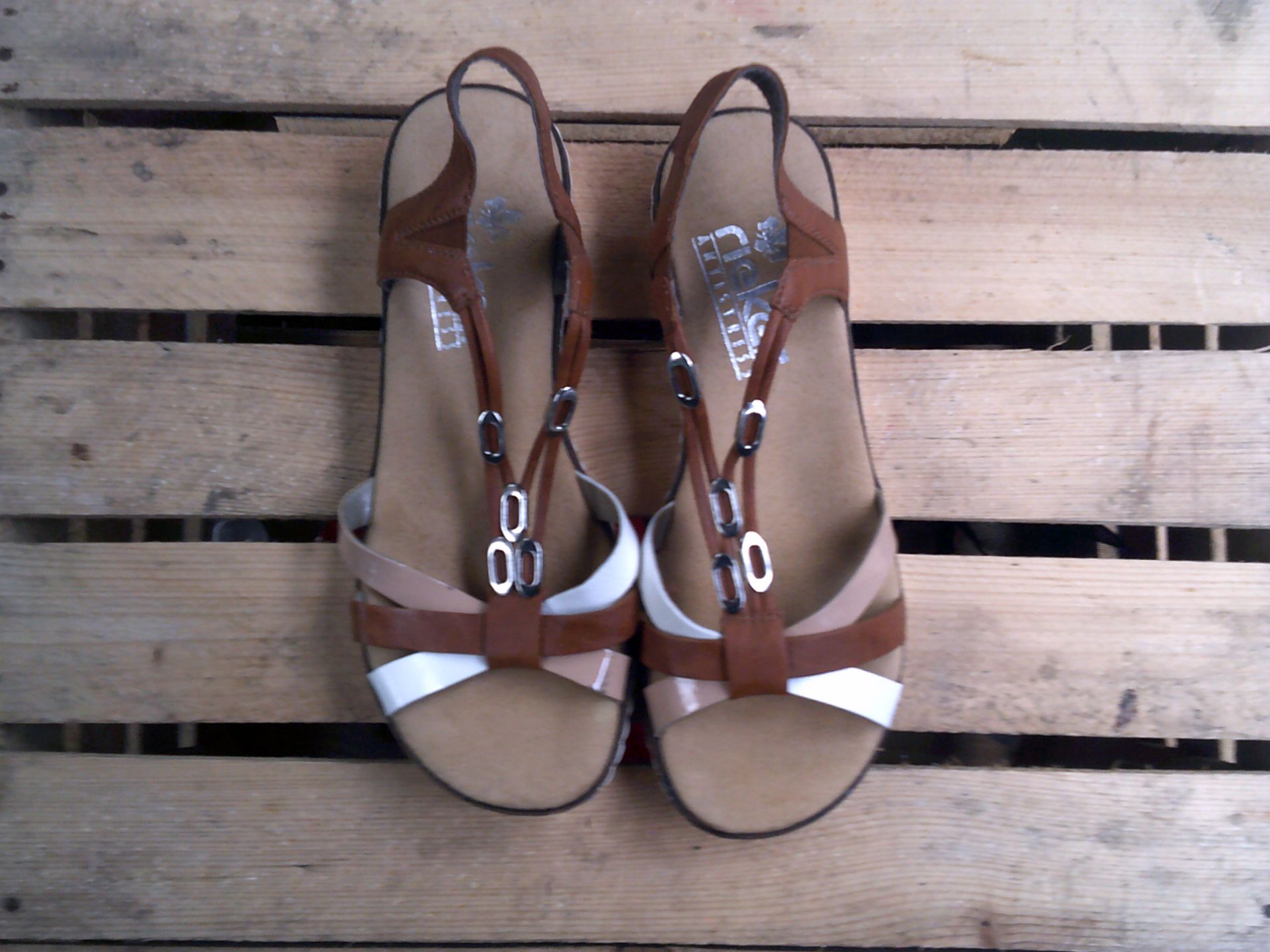 REIKER SANDALS LEATHER SIZE 6