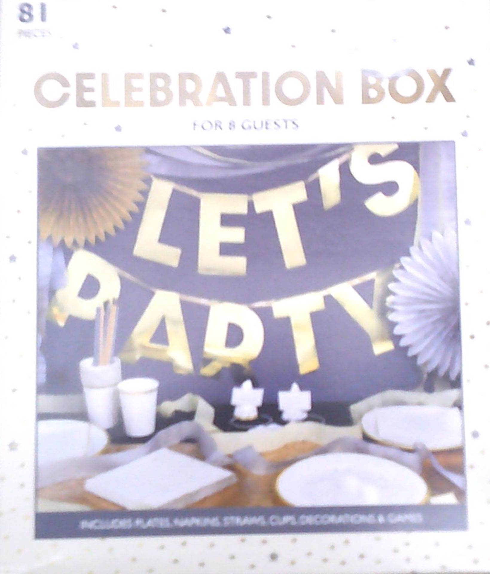 Celebration box for 8 guests (Delivery Band A)