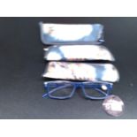 Reading glasses x3 (Delivery Band A)