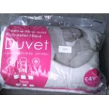 Luxury hollow fibre and polyester filled duvet single tog 10.5 (Delivery Band A)