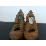 Evie Brown Heels Size 3