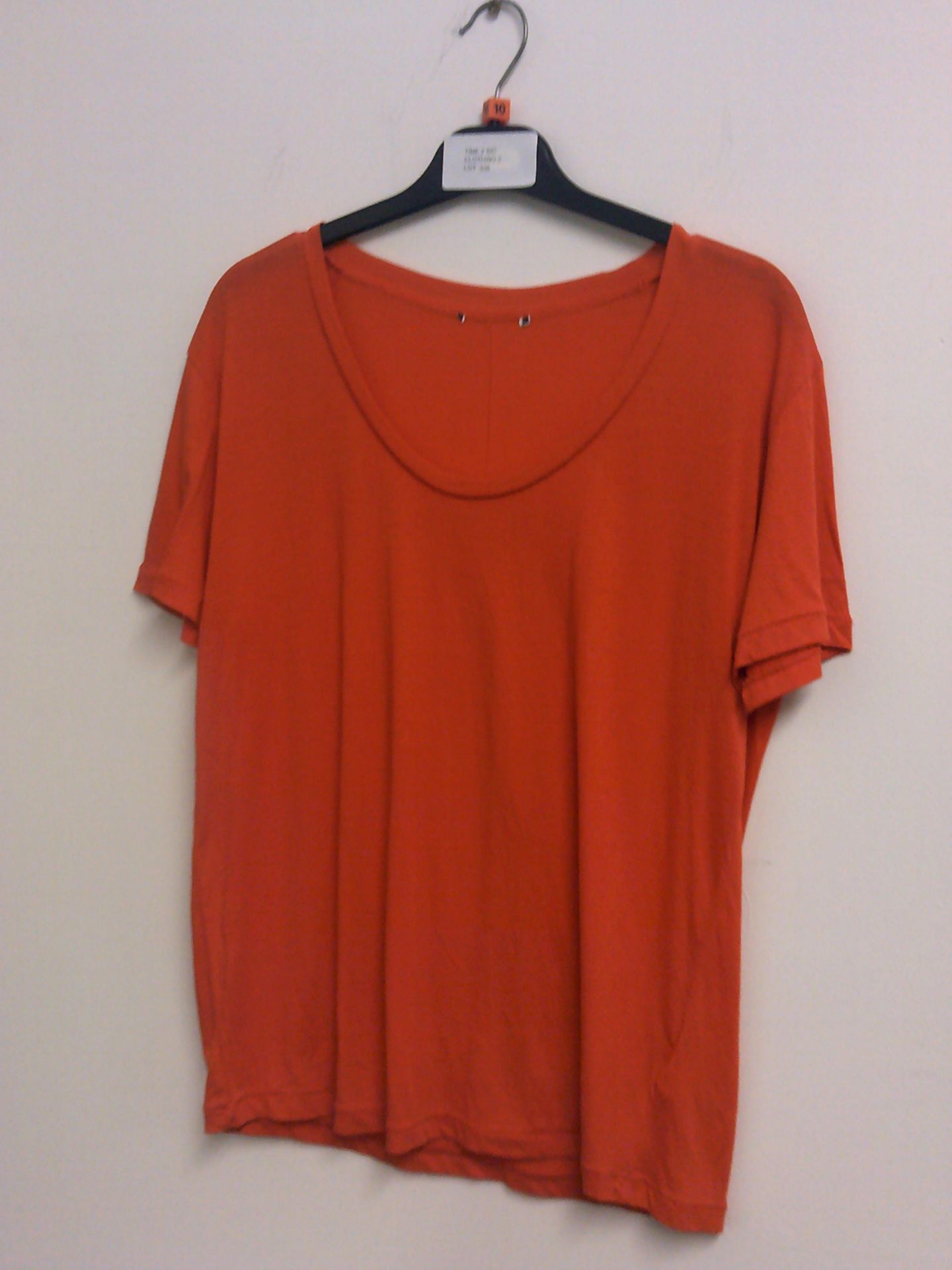 M&S ROUND NECK LADIES BURNT ORANGE TSHIRT SIZE 10