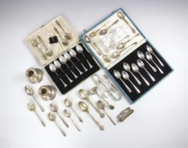 A selection of silver, including a cased set of six Edwardian silver teaspoons, J Sherwood & Sons,