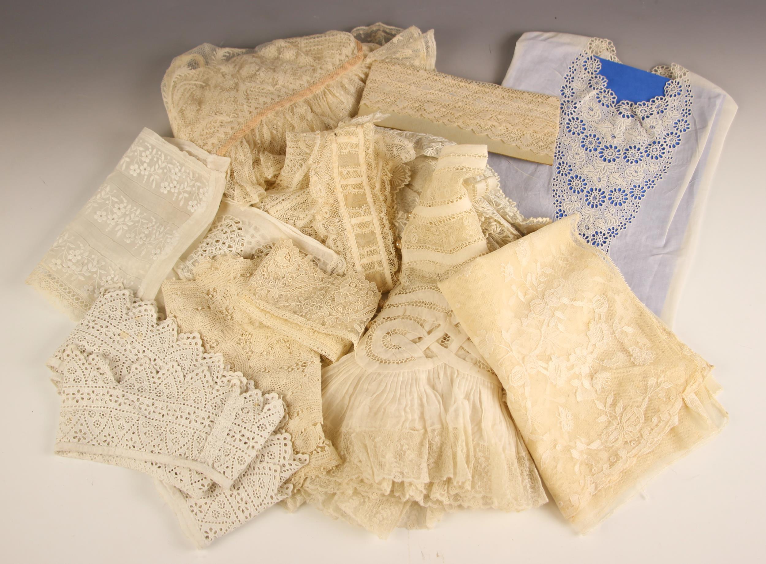 A collection of lace collars, late 19th to early 20th century, including Irish crochet example, - Image 3 of 3