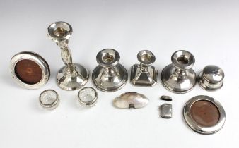 A selection of silver mounted and silver plated items, including a pair of silver mounted George V