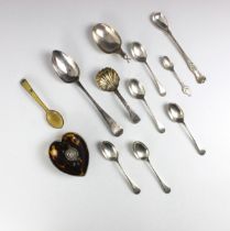 A selection of silver flatware, including a set of five silver Old English pattern teaspoons,