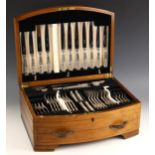 A canteen of Maple and Co silver plated Kings pattern flatware, comprising teaspoons, dessert forks,