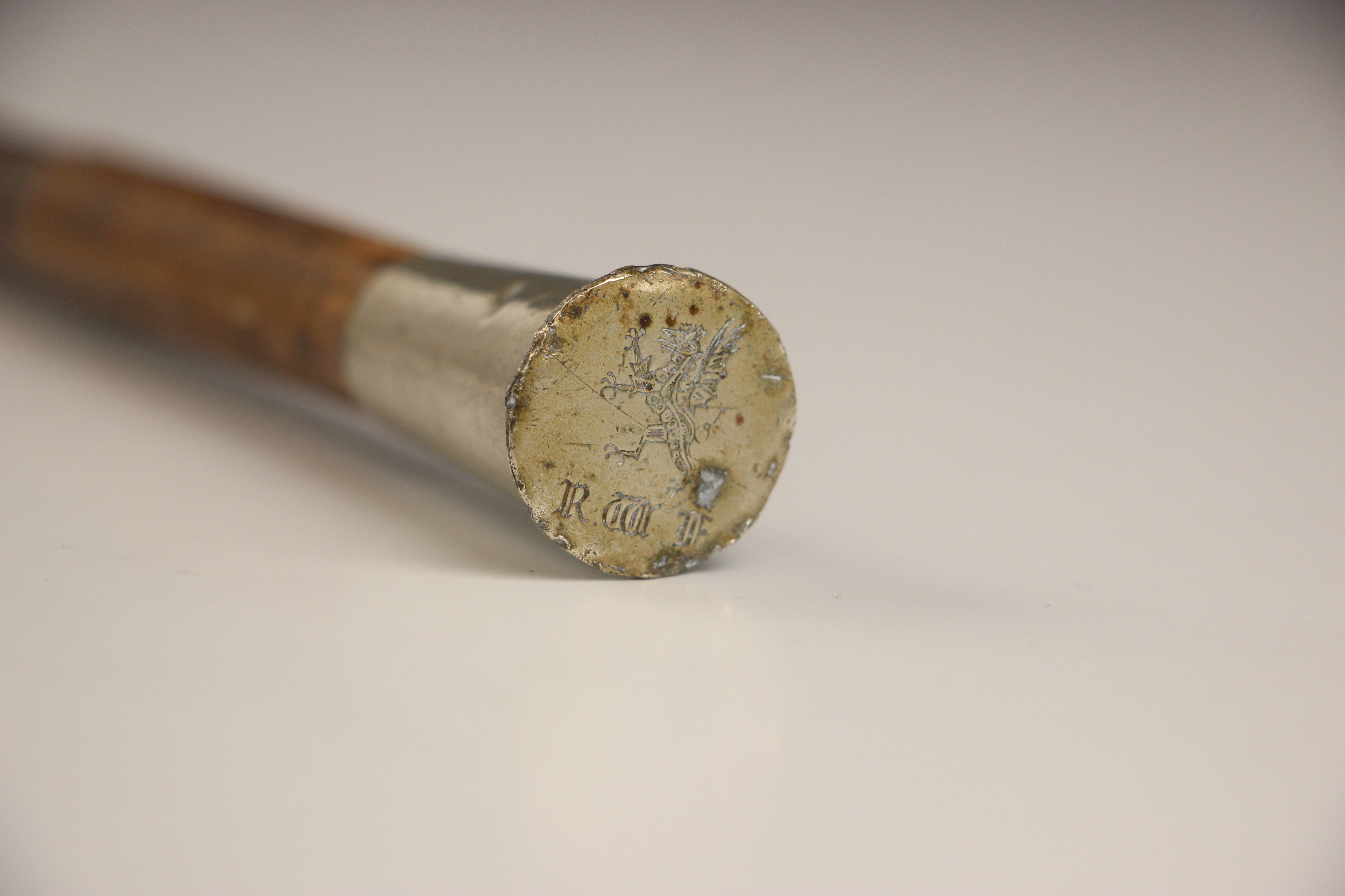 A World War I Machine Gun Corps swagger stick, the silver coloured ball finial embossed with the - Image 8 of 9