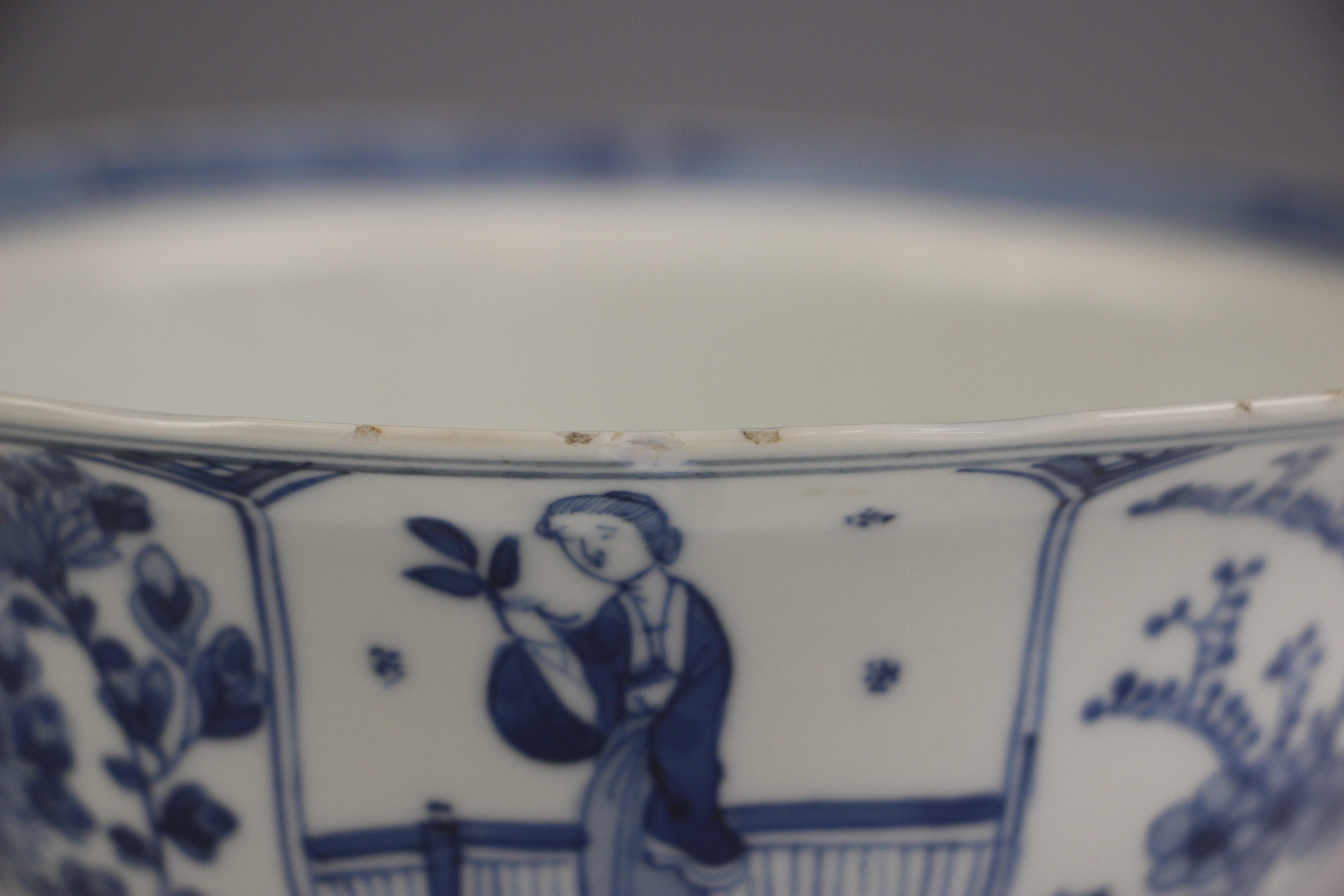 A Chinese porcelain blue and white bowl, 19th century, Kangxi four character mark, decorated in - Image 4 of 7