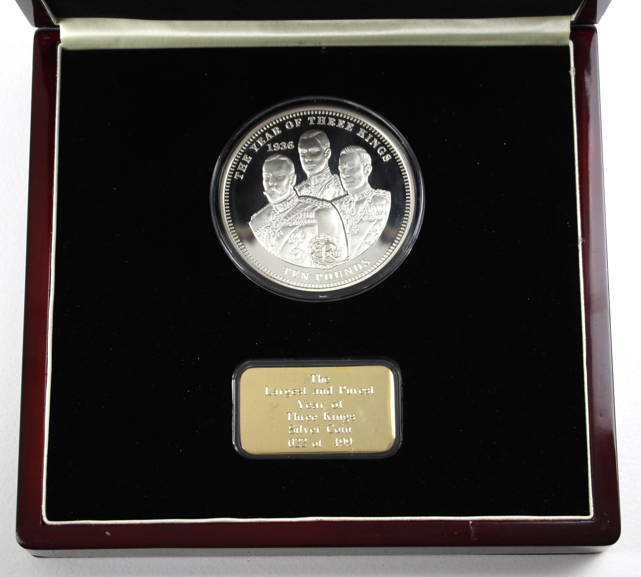 Elizabeth II (1952-2022), The Largest and Purest Year of Three Kings silver Coin, 2011, Proof, no.