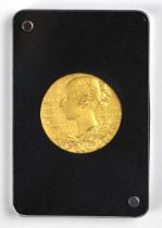 Victoria (1837-1901), Diamond Jubilee 1897, official gold medal, small size, by G. W. de Saulles