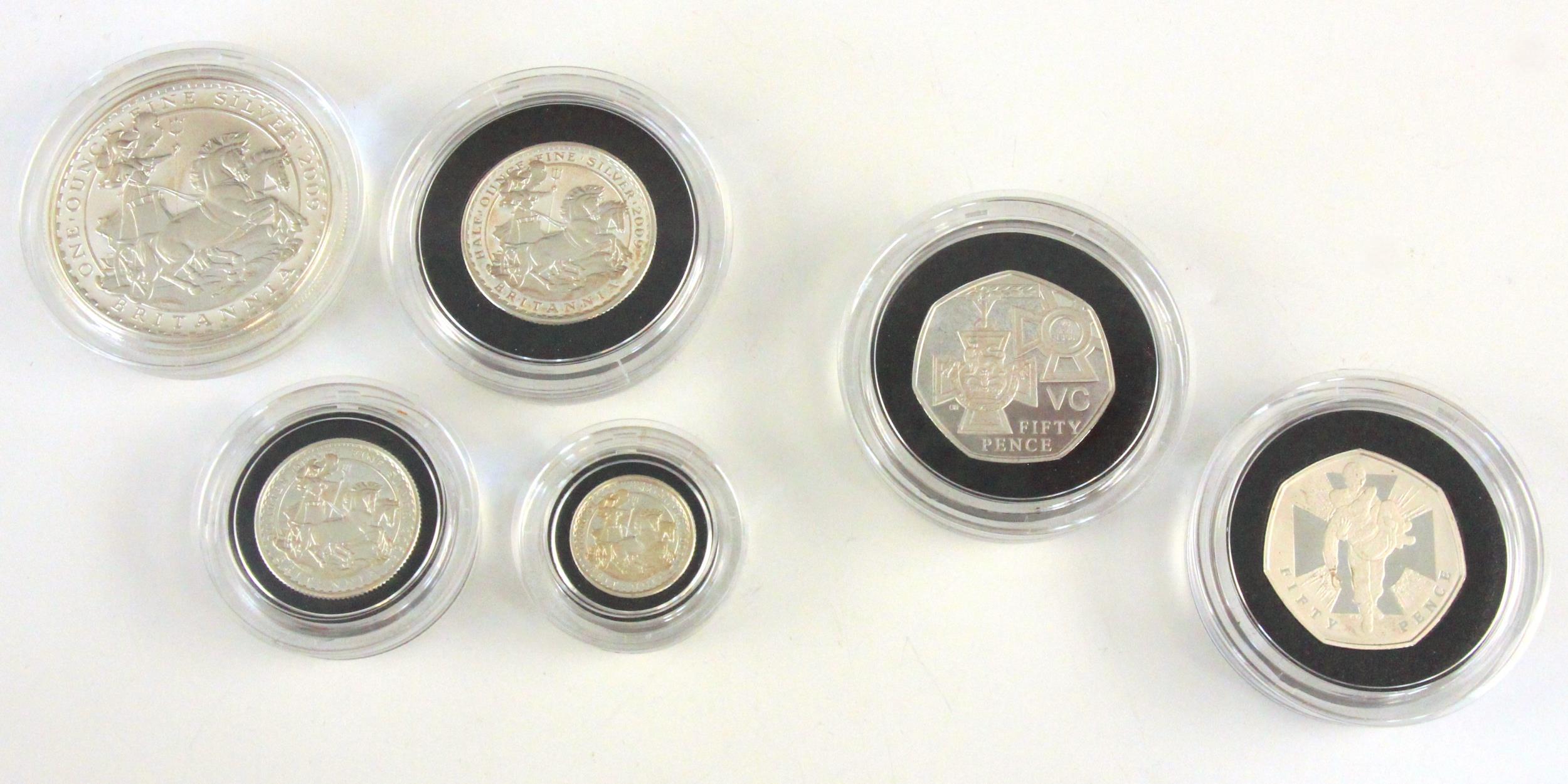 Elizabeth II (1952-2022), The 2009 Britannia Four Coin Silver Proof Set, comprising: £2, £1, 50p and - Bild 2 aus 2