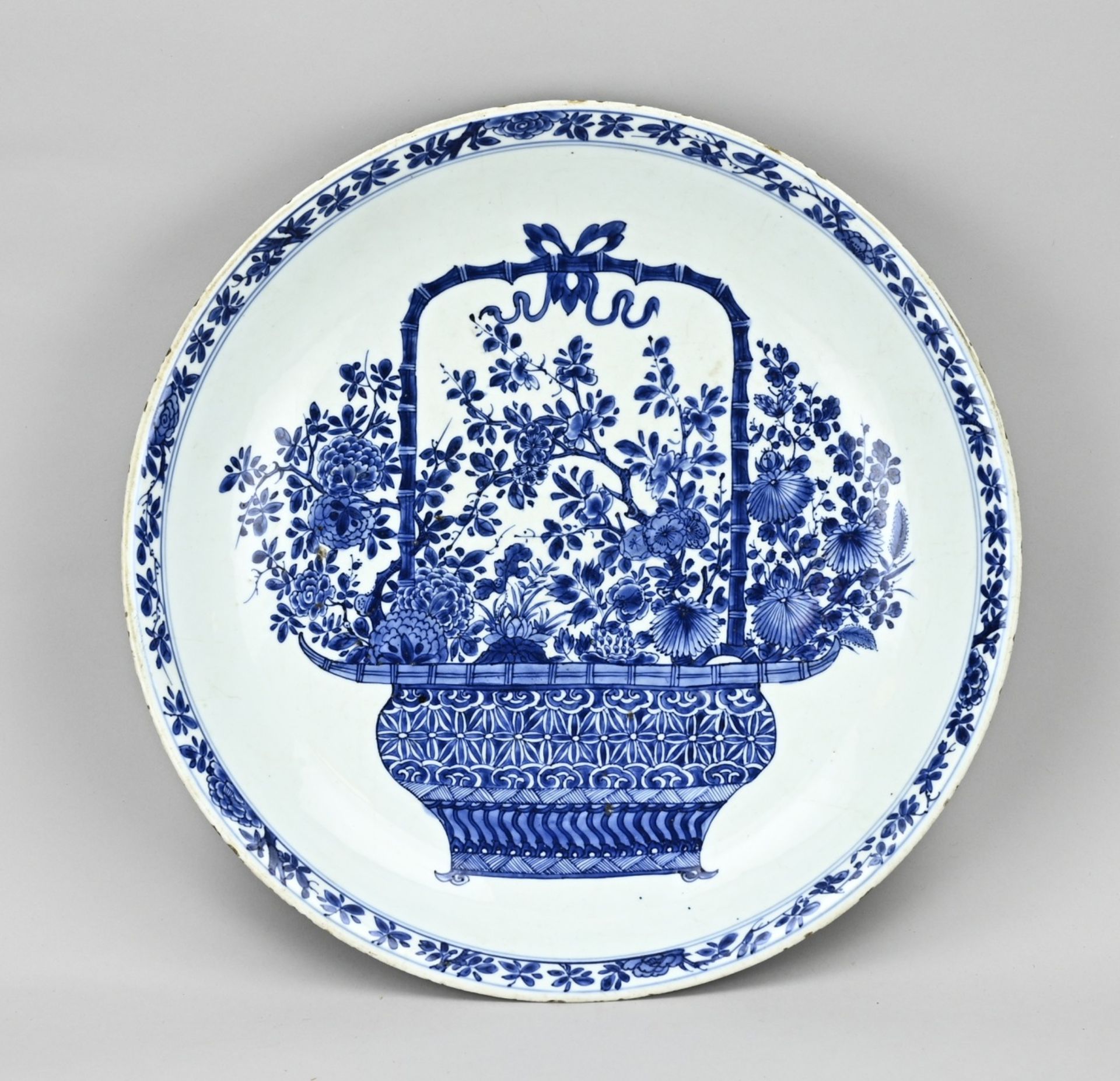 Large Kang Xi dish Ã˜ 41cm.