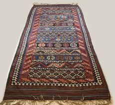 Large Kilim, 160 x 337 cm.