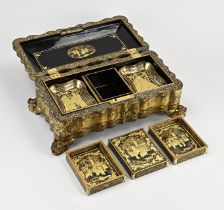 Chinese lacquer box with lid