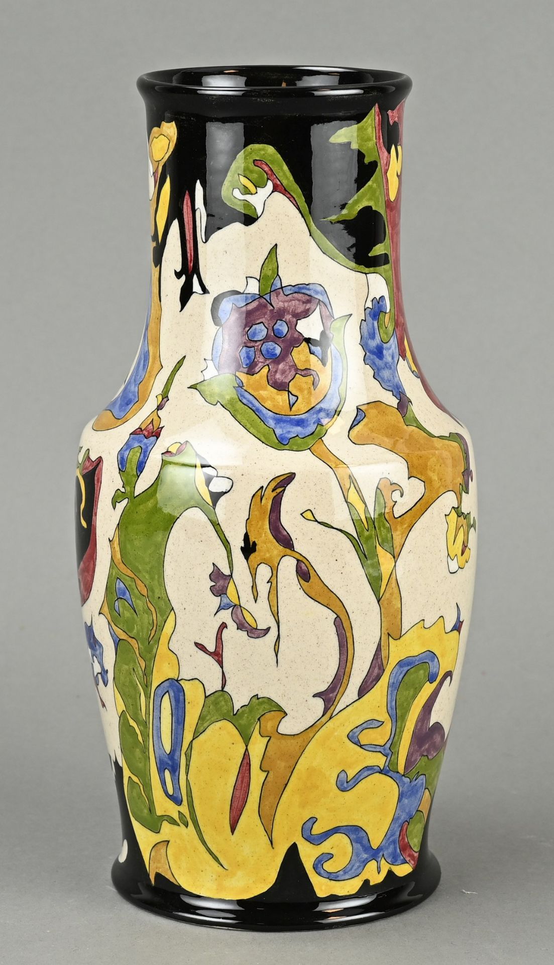 Ram Colenbrander vase, H 25.7 cm. - Image 2 of 3