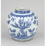 Chinese vase Ã˜ 17.4 cm.