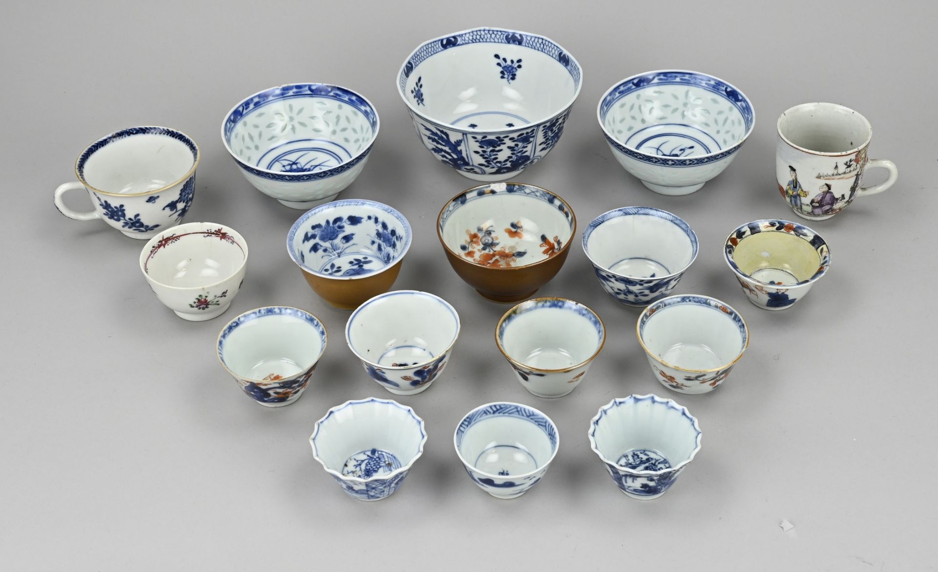 17x Various Chinese porcelain