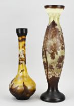 2x Glass vase, H 39 - 51 cm.