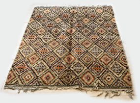 Berber rug, 198 x 160 cm.