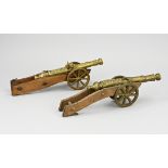 Two decorative table cannons, L 34 cm.