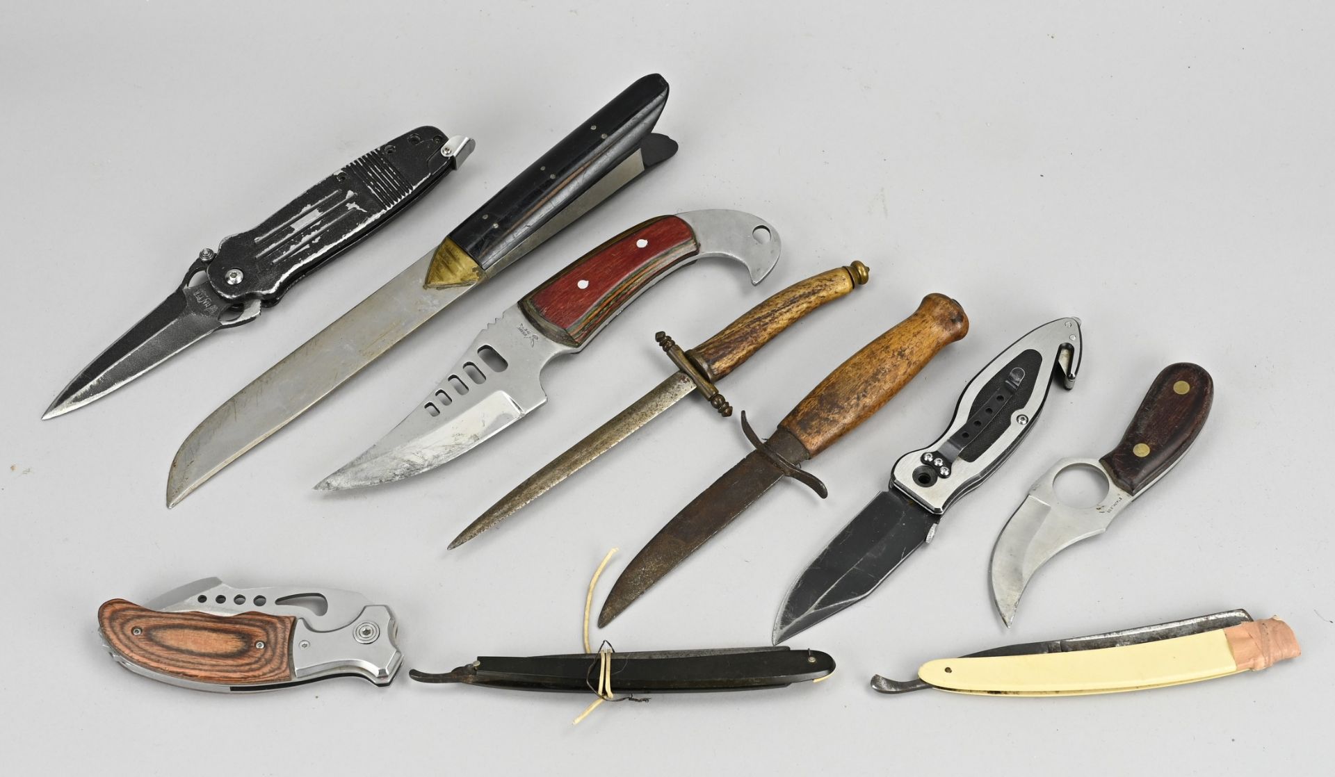 Lot of old knives, L 14 - 25 cm.
