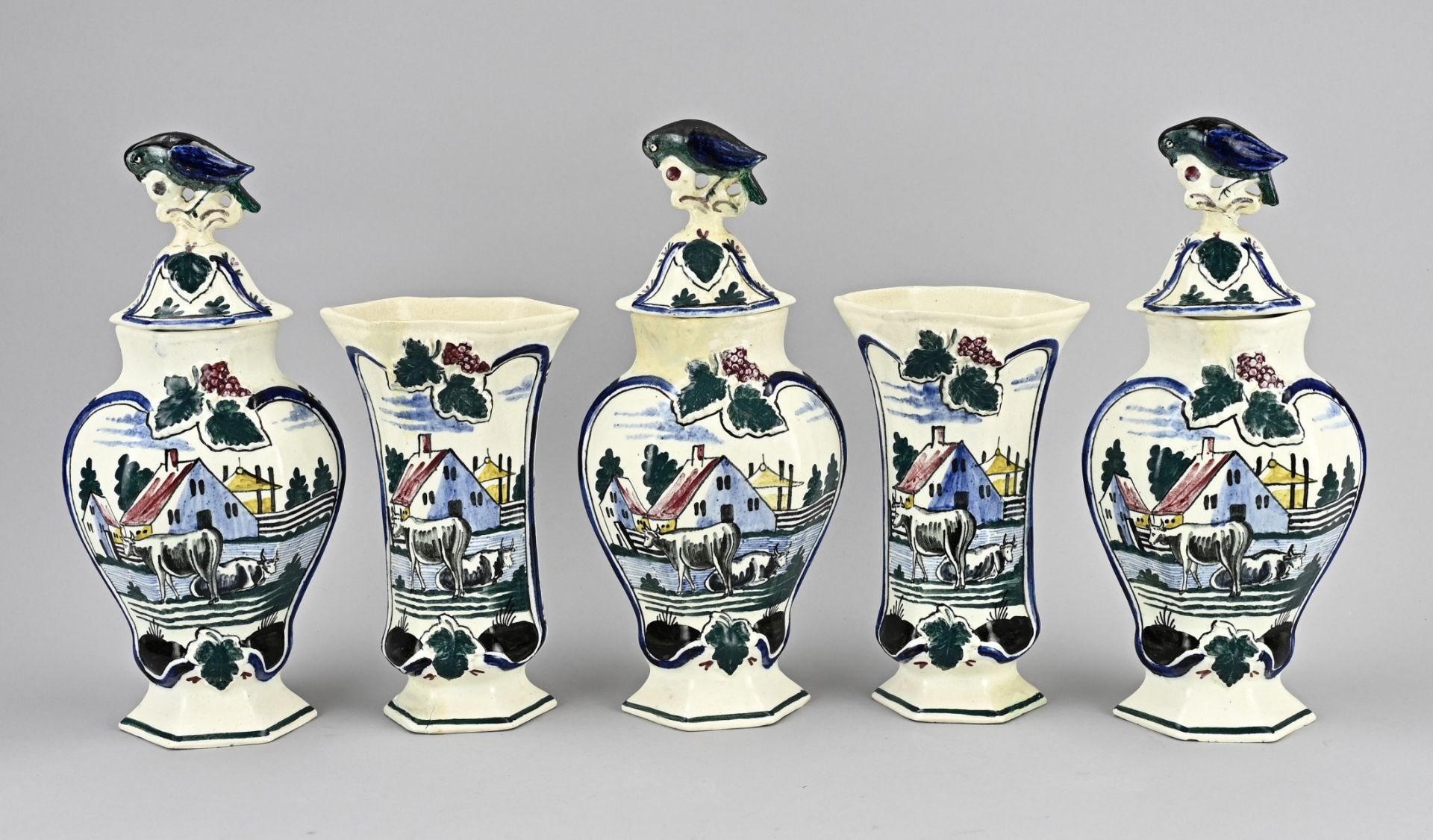 5-piece Delft cabinet set