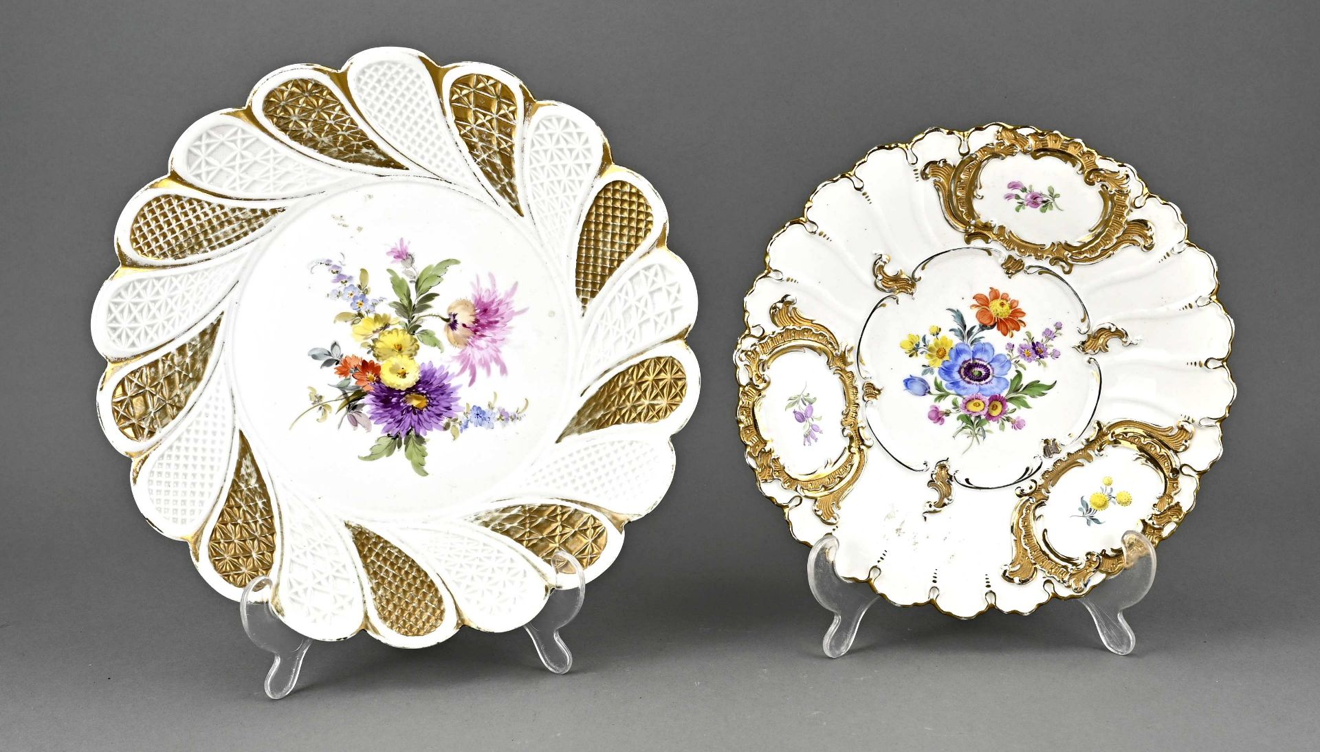 Two Meissen decorative bowls Ã˜ 23.5 - Ã˜ 28 cm