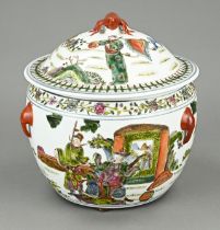 Chinese lidded bowl