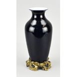Chinese vase with bronze base, H 27.5 cm.