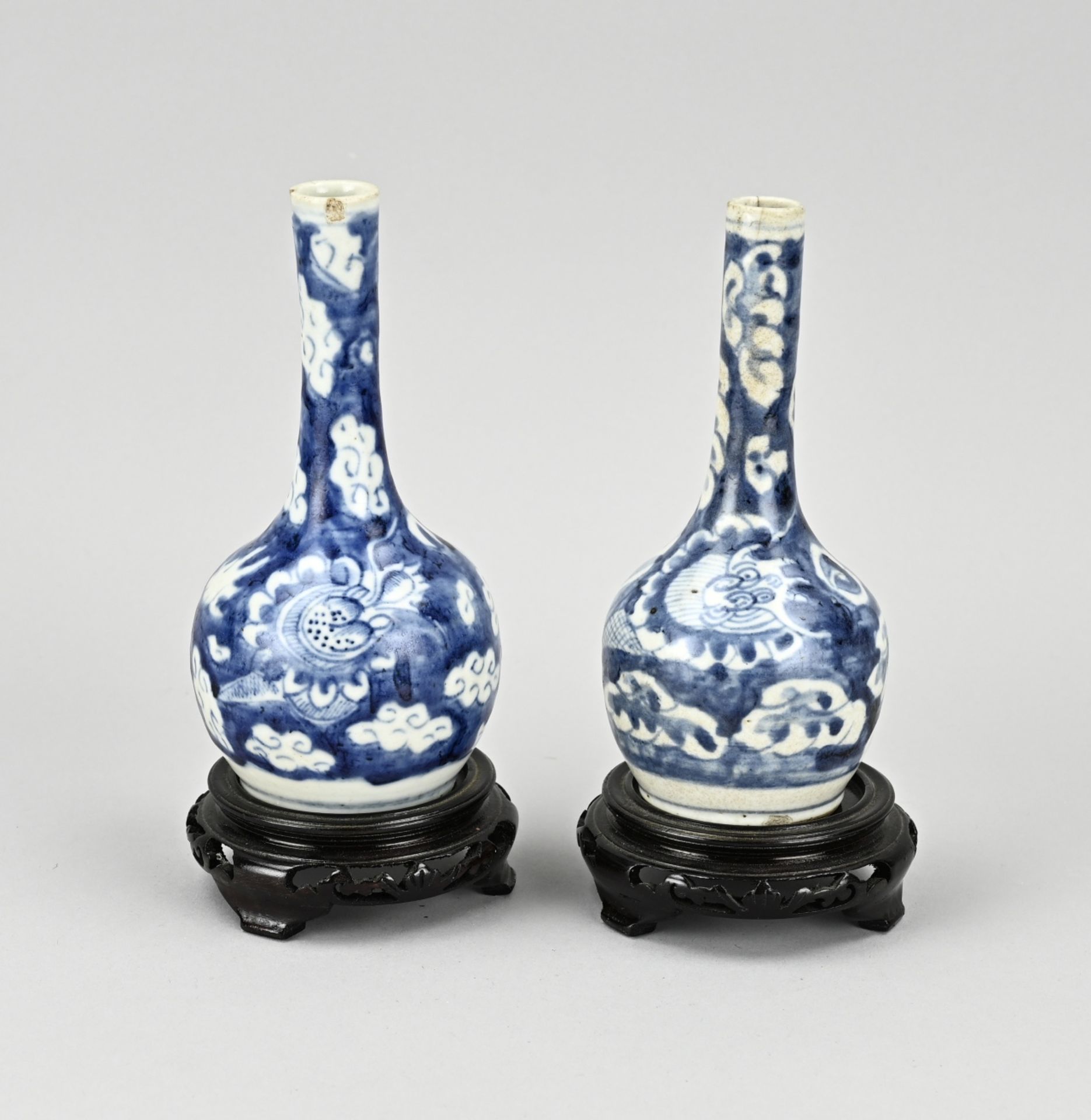 2x Chinese pipe vase on pedestals