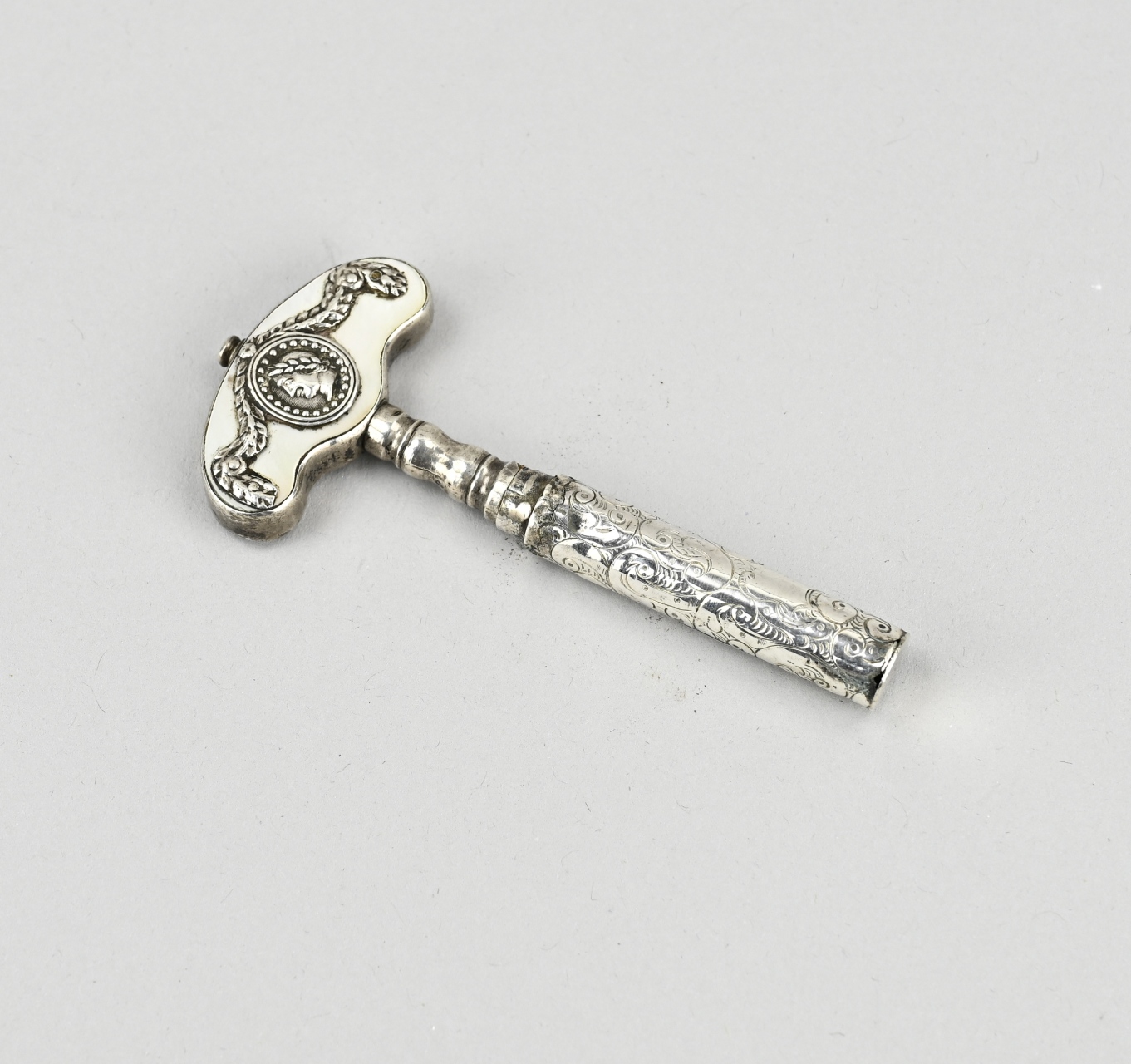 Silver corkscrew with sleeve - Image 2 of 2