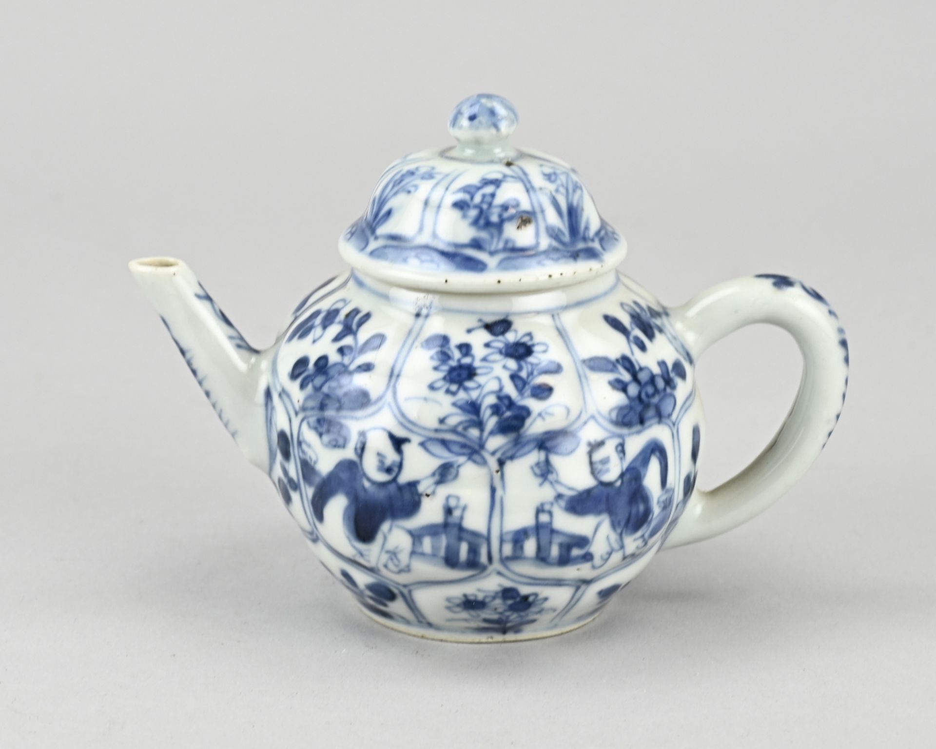 Chinese pot with fools Ã˜ 8 cm. - Bild 2 aus 3