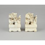 2x Marble foo dog