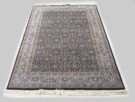 Persian rug, 250 x 171 cm.