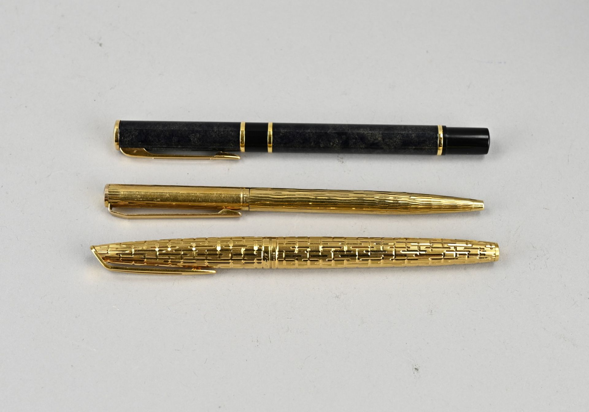 3 Pens - Image 2 of 2