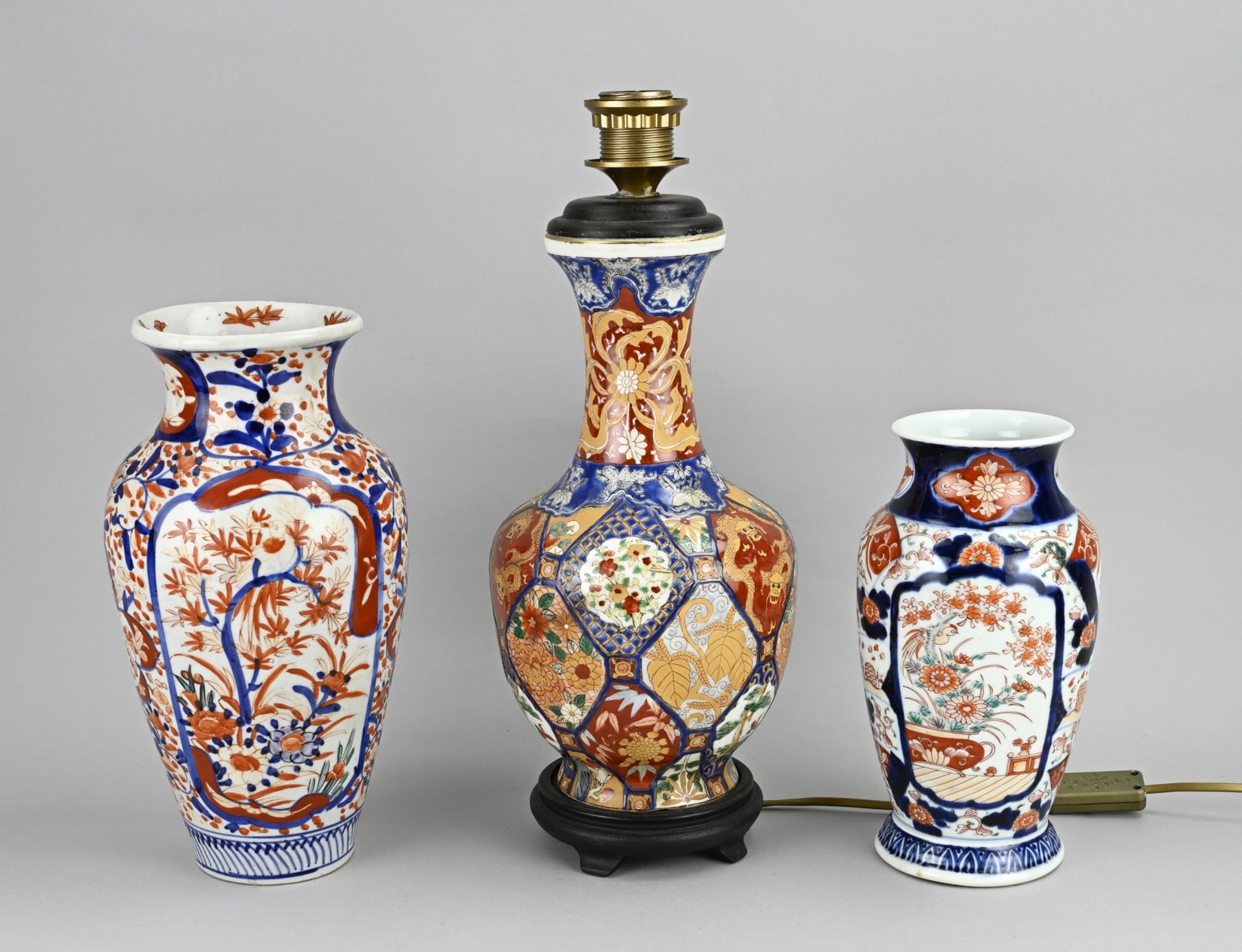 Three parts Japanese Imari porcelain