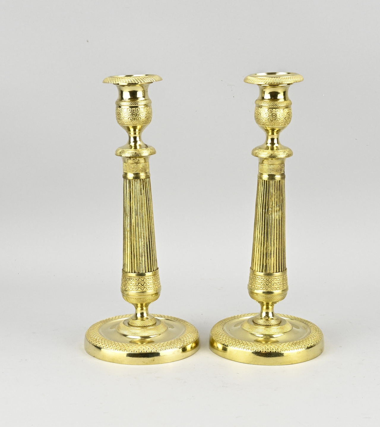 2x Gold-plated candlestick