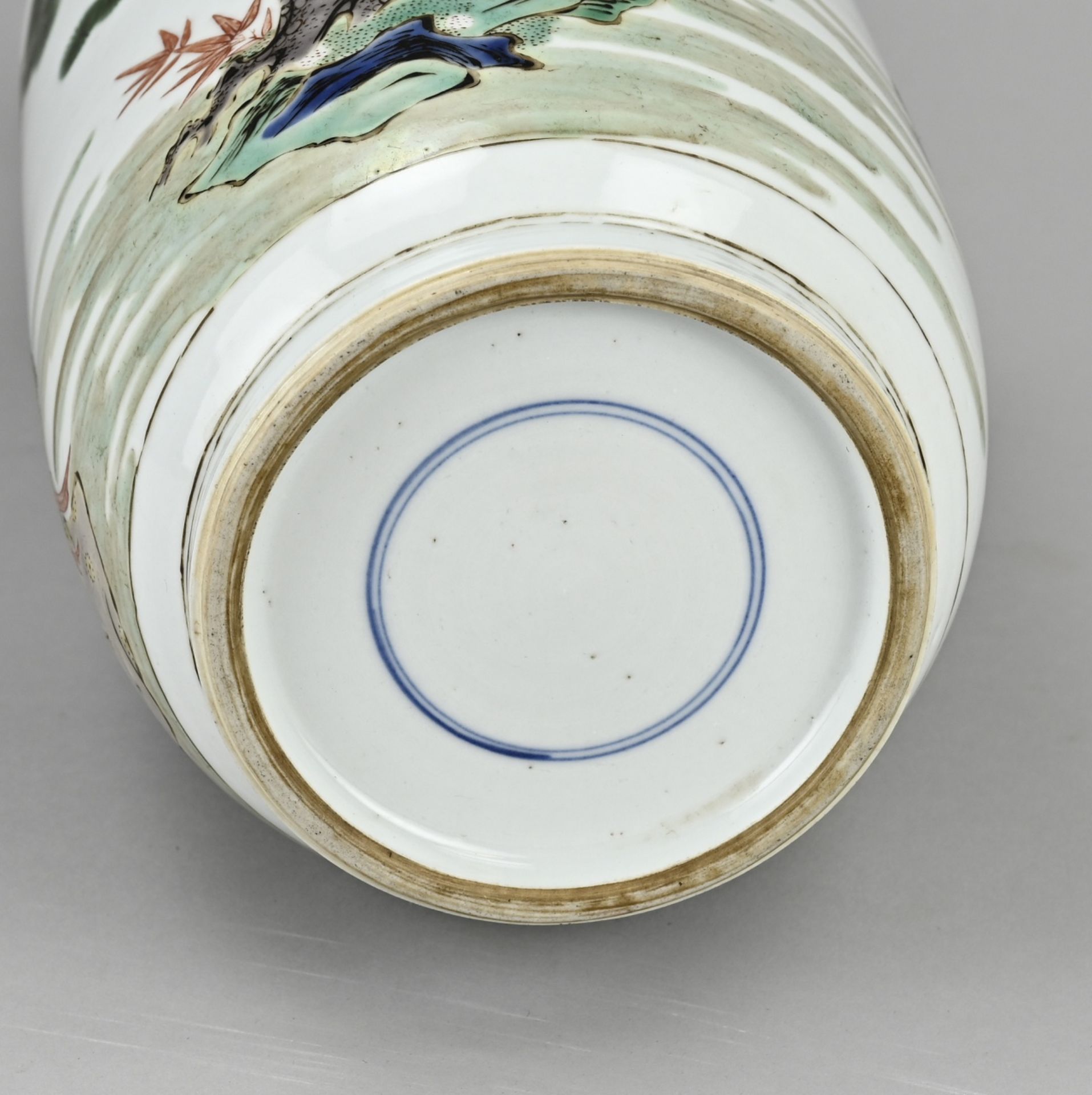 Chinese Family Verte rolling vase, H 38.5 cm. - Bild 3 aus 3