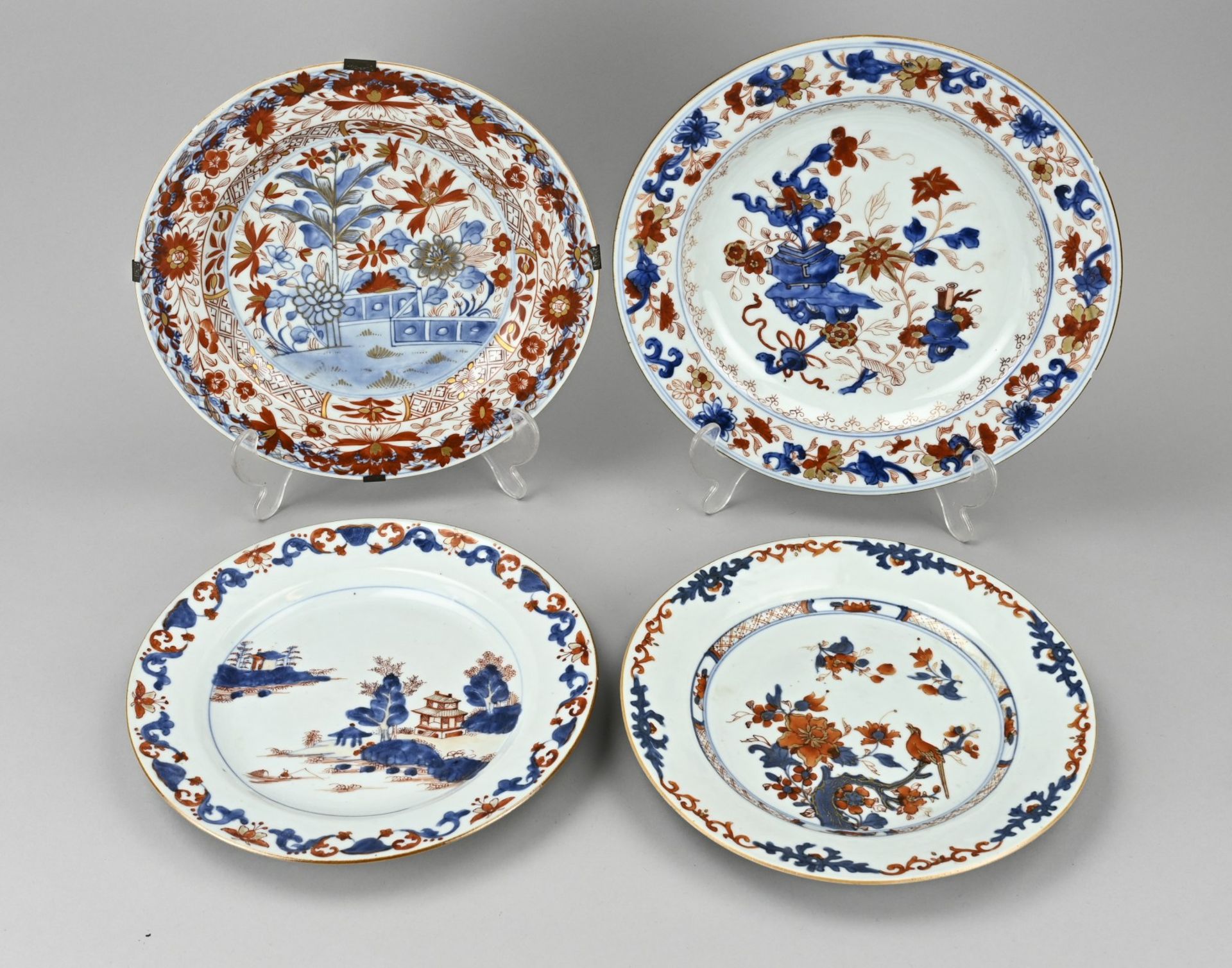 Four Chinese Imari plates Ã˜ 22.5 - 25.5 cm.