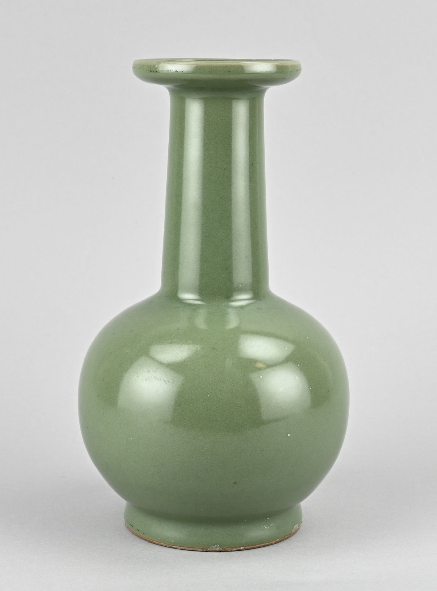 Chinese pipe vase, H 24.5 cm.