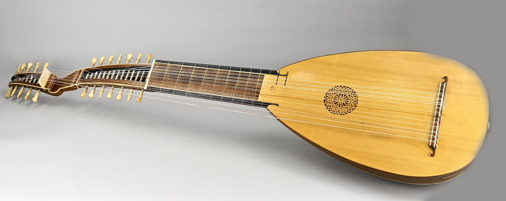 Joachim Tielke baroque lute - Image 2 of 3