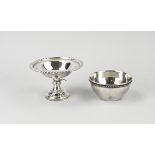 2 Silver dishes