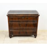 Mahogany chest of drawers, 1840