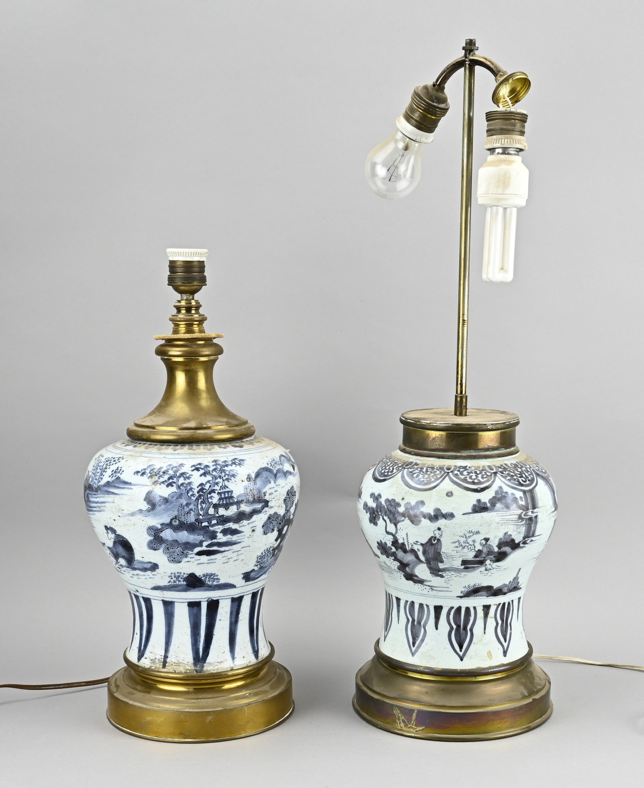 2x Delft vase lamp, H 44 - 60 cm.